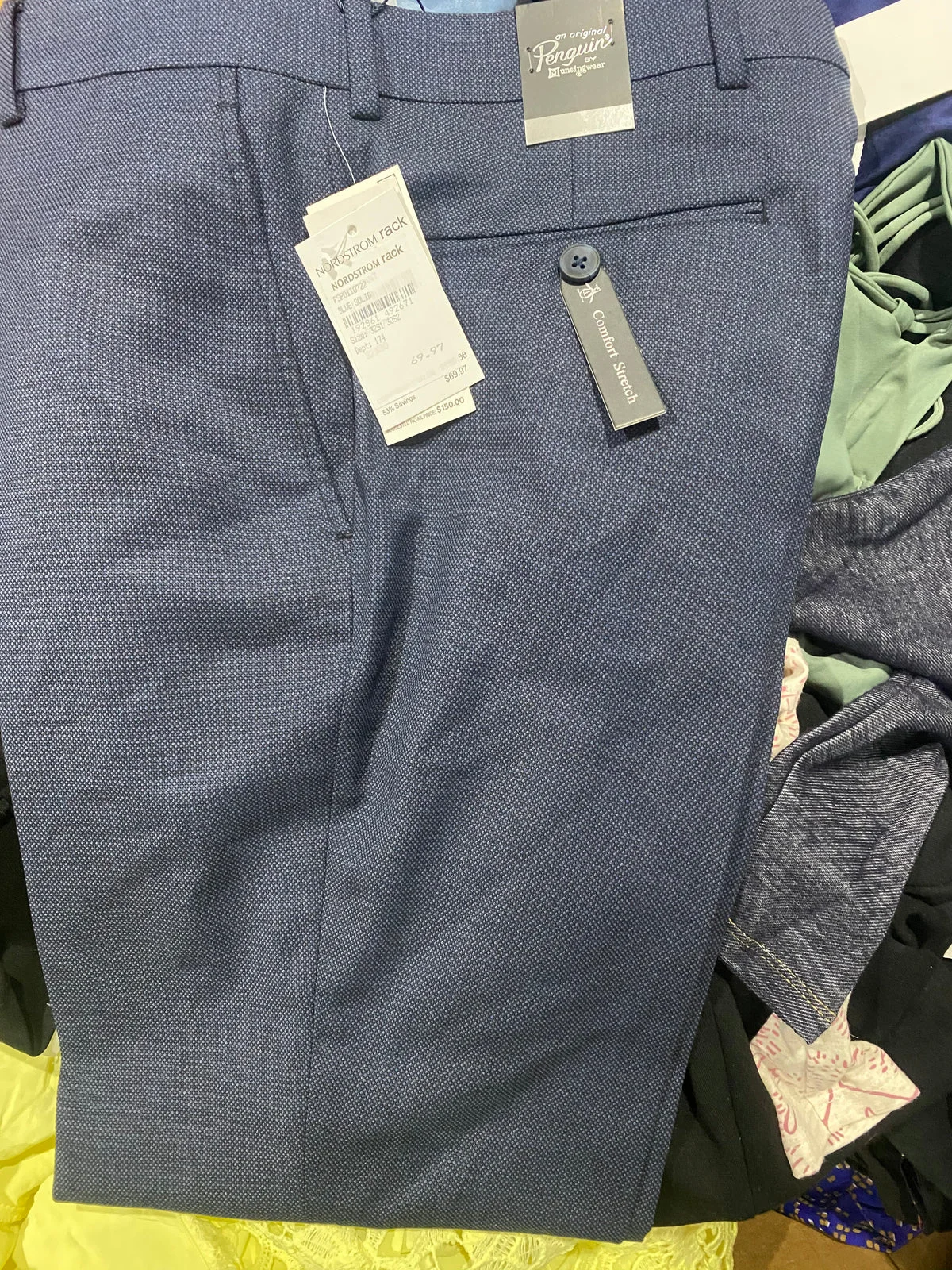 Luxury Clothing Wholesale Truckload - Image 2