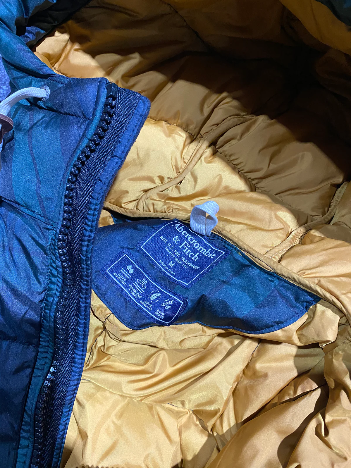 Luxury Clothing Wholesale Truckload - Image 3