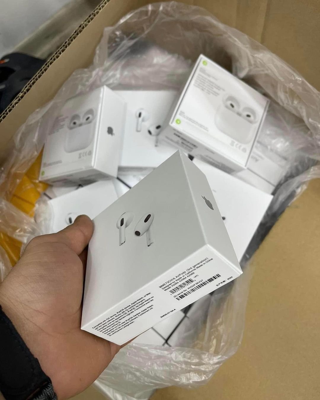 Apple Airpods pro pallets - Image 3