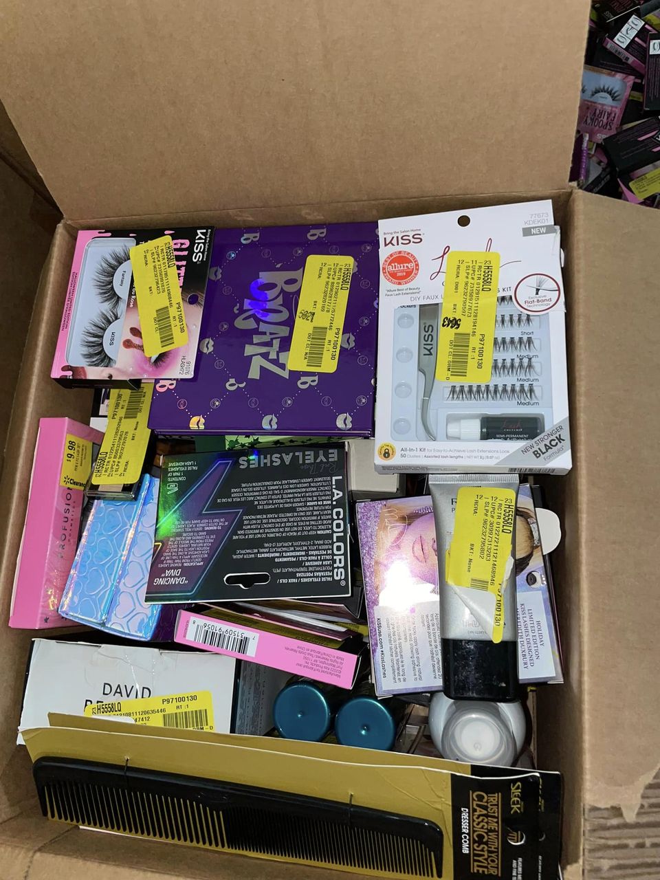 Mixed Makeup Pallet for Women - Image 2